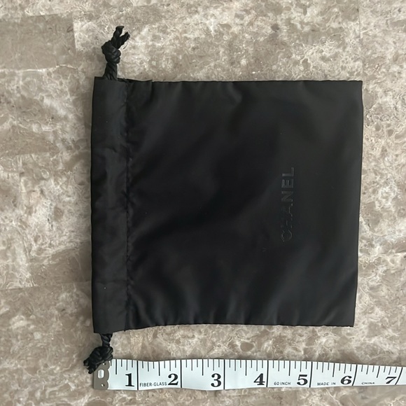 CHANEL Drawstring Pouch / dustbag - Picture 4 of 4
